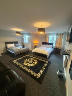 Flat by City centre, hospital and train station - 0