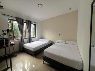 Hotel Laureles Home - 1