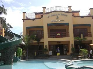 Boracay Travelodge Beach Resort - 6