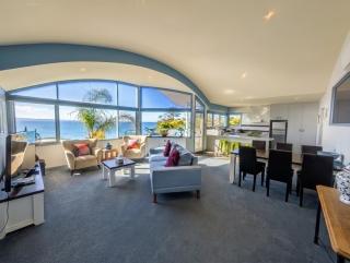 Pierview Apartments - 9