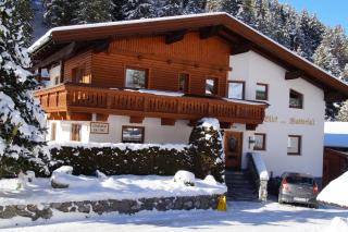Blick zum Wasserfall - Sankt Leonhard im Pitztal - 0