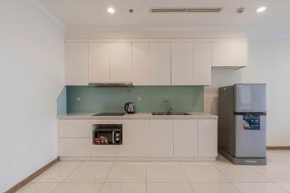 Verina Grand Suite at Landmark Plus - 1