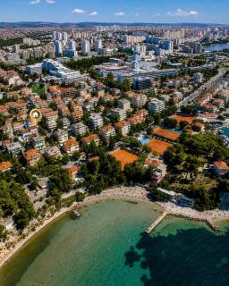 LA1 luxury apartment near Bacvice beach - 7