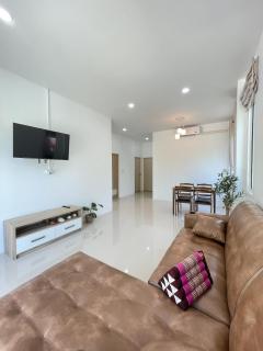 Cozy Forest Home 2 Bed Garden 3 min to Beach - 6