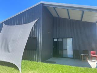 Shilton - Private Farm Stay - 5
