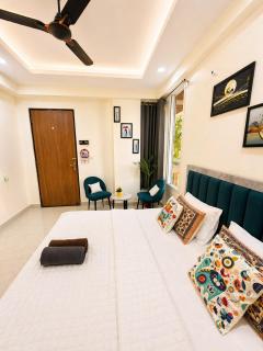 The Urban Studio, Few steps from WTP mall, Airport - 4