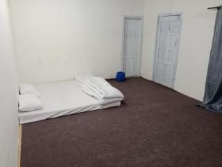 Peaceful Family Guest House in Danyor, Gilgit - 7