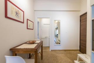 Koukaki's Haven 2BR Apt 7' to metro - 5