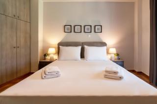 Acropolis View 2BD Apt next to Museum & Metro - 1