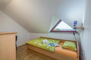 Vineyard Homestead Vrtin - Happy Rentals - 1