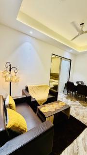 The Hidden Fern 1BHK Private Stay Gurgaon Balcony - 9