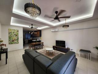 D'Serambi PD Homestay Fully Aircnd 4R5B 10 Pax - 3