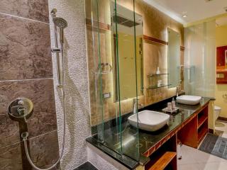 Kata Bay Bliss 90sqm Luxury 1BR Seaview Suite - 4