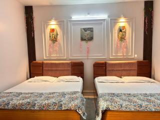 Shubham guest house jwalamukhi - 6