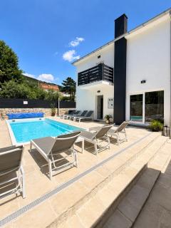 Vila Kety - 2