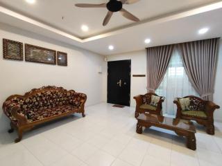 25 Homestay Pulai - 2