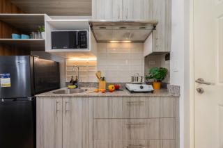 AMANI 712B, 3 Minutes to Airport,with Gym & Pool,200mbps WiFi,Free Netflix - 1