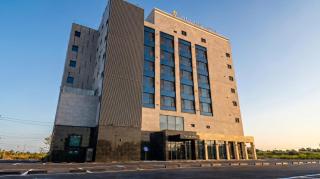 The LAND Hotel - 0