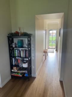 Cosy 2 bedroom cottage with farmland views 15 mins from Ballarat - 2