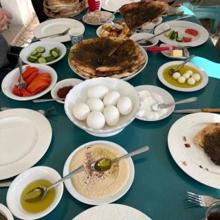 Taybeh Guest House البيت الشادي - 2
