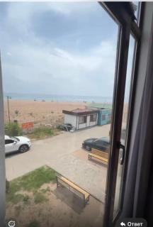 Двух комнатная квартира на первой линии в панционате Взморъе де люкс селе Бостери - 5