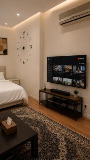Olaya Studio Private entrance and outdoor seating - 3
