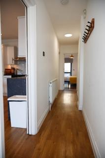 New Luxury 2 Bedroom Apartment with Great Links to Central London - Londra - 7