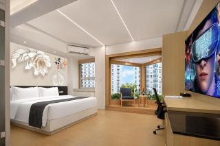 JC Jinchen Lakeview Hotel - 1