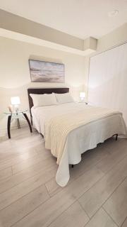 Lakeside Retreat - 1