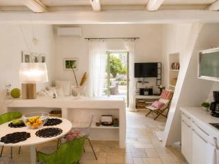 Cycladic Beach House, Near The Kite Center - 4
