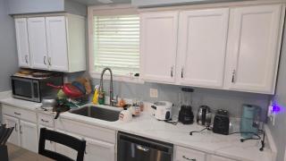 Budget Friendly 1BR Farmhouse in Greenville - 2