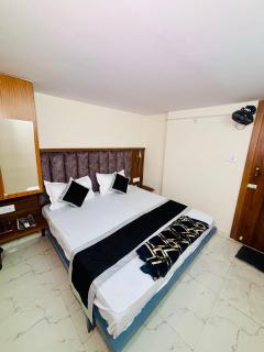 Nirvana Homestay - 9