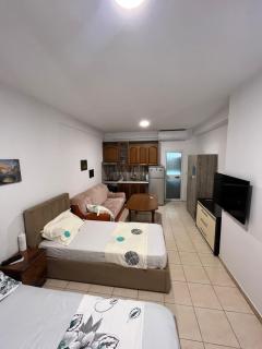 Small - 4