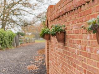 Quarter Cottage - 5