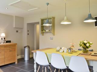 Hawthorn Cottage - 3
