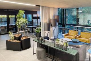5-Star Luxury Apartment, Hyde Park, Sandton - 3