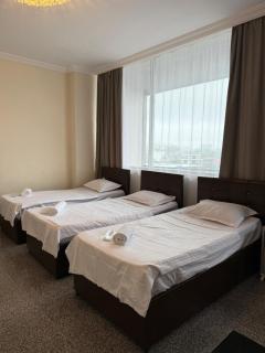 Family Hotel - 9
