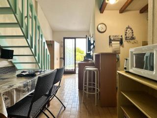 Charmante maison 4/5 pers avec terrasse et jardin privé - FR-1-705-50 - 1