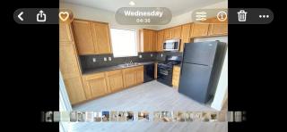 Upgrade Henderson guest suite sleep 3 free parking - 2