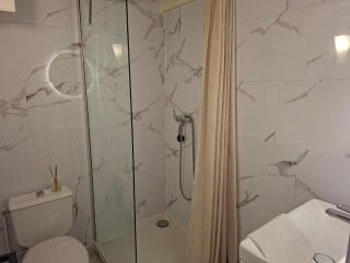 Duplex avec balcon à 2 min de la plage - FR-1-482-103 - 3