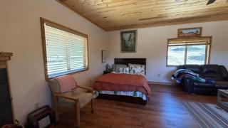 Papa's Paradise Guesthouse - 6
