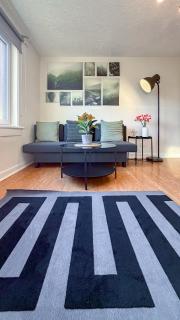 Stylish 3-Bedroom Apartment for Families & Groups - 9