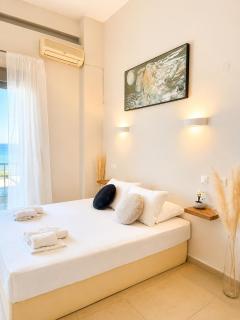 Beachfront Paradise Studio - 5