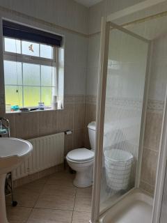 4 double bed detached bungalow in rural location - 8