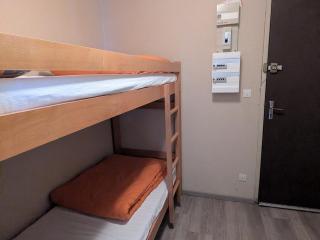 Studio Cabine 4 pers au pied des pistes avec balcon - FR-1-557-13 - 6