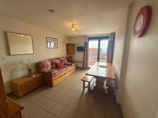 3 pièces au pied des pistes avec balcon, 2 chambres - FR-1-557-23 - 6