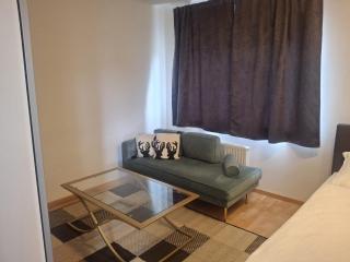 No30 Residence - 4