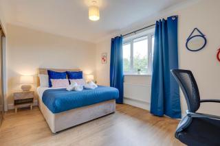 Modern Townhouse Private Garden and Free Parking - Pass the Keys - 8