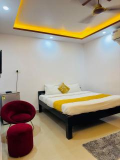 3bhk Apartment with swimming pool Calangute - 2