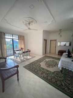DJ Homestay - 8